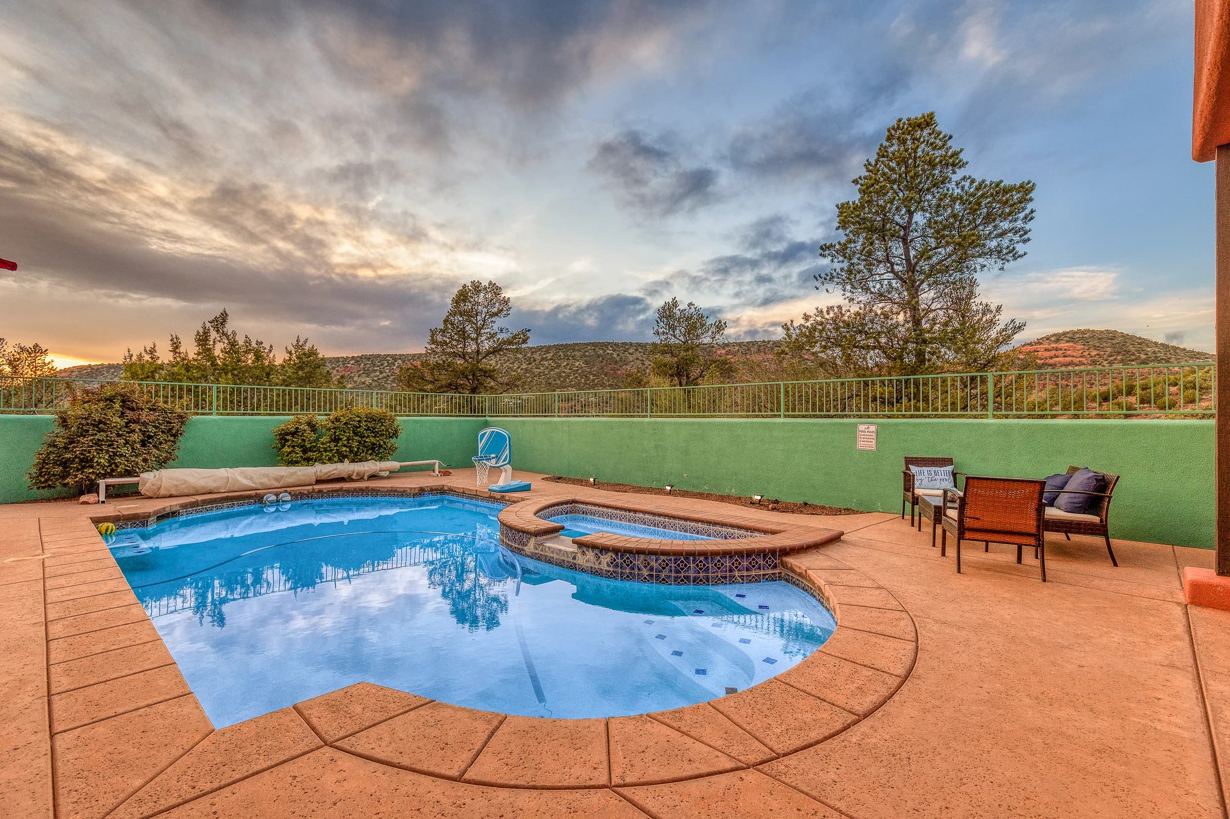 Private hot tub overlooking Sedona's red rocks